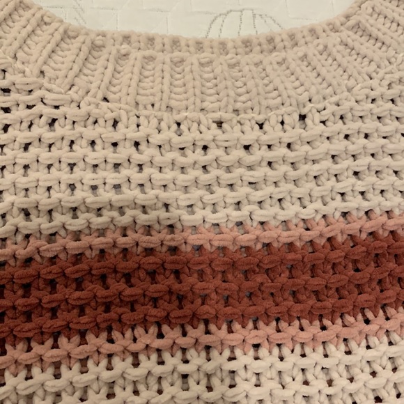 New POL Chunky Sweater - Picture 3 of 4